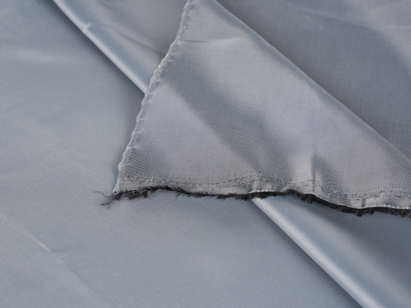 Tessuto di rivestimento in twill viscoso in poliestere Tessuto di rivestimento in twill viscoso in poliestere